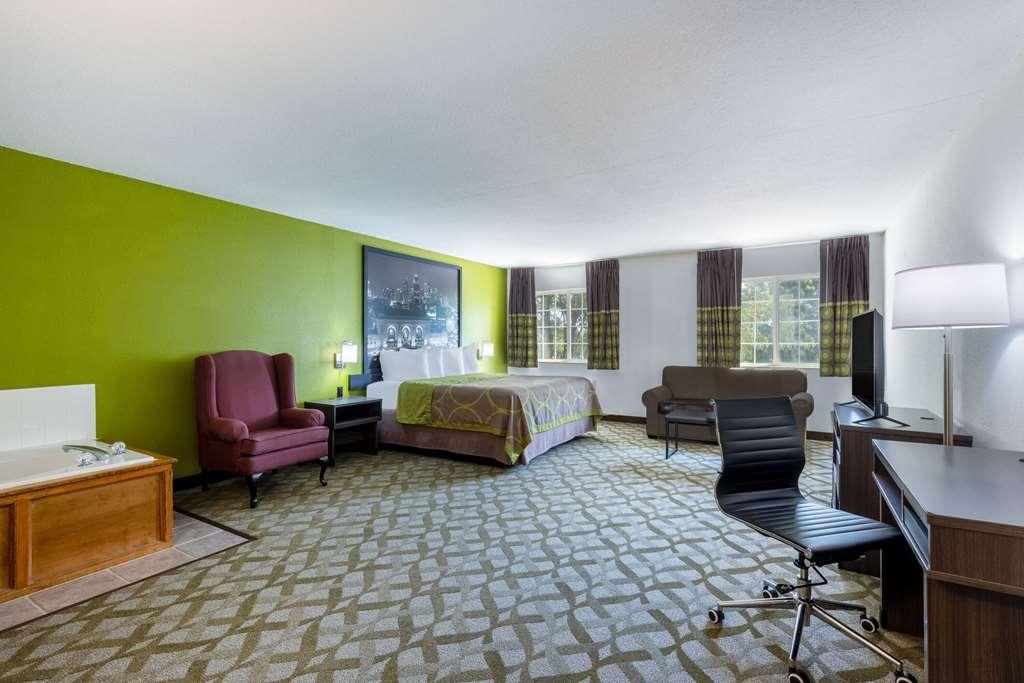 Super 8 By Wyndham De Soto Hotell Rum bild